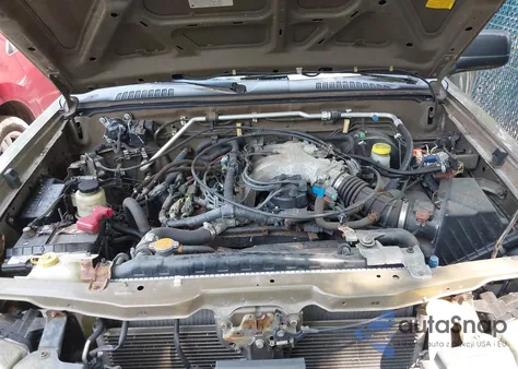 2001 Nissan Frontier Crew Cab Xe/Crew Cab Se from USA, damaged, VIN 1N6ED27Y21C319821